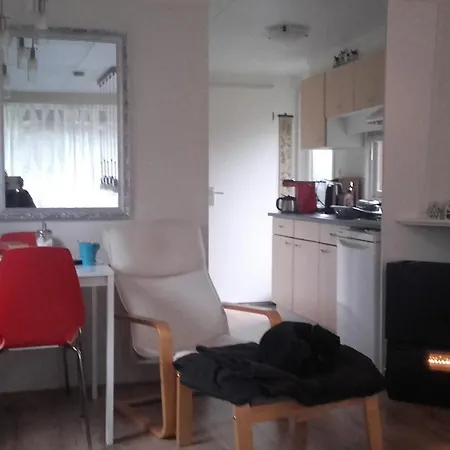 Apartament Jachtslot J8 *